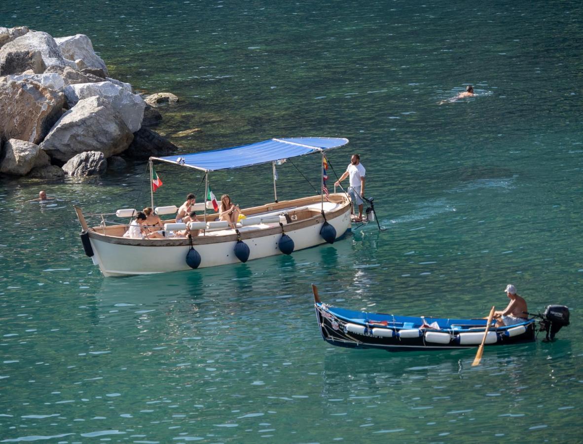 Lassu Apartment With View Vernazza Exterior photo